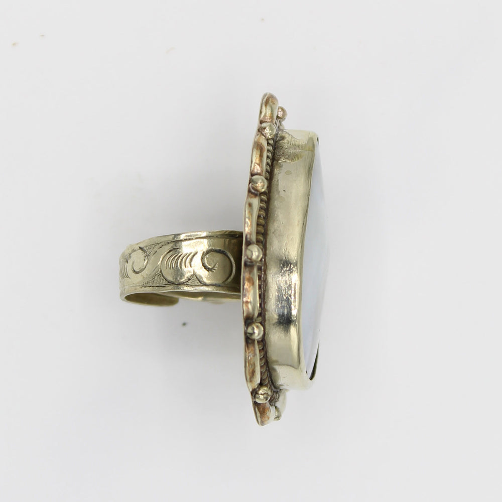 Vintage Tibetan Mother of Pearl Ring